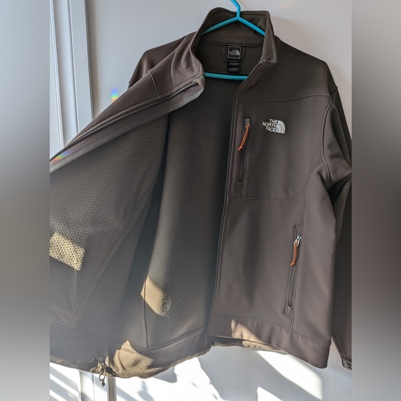 Mens North Face Apex Bionic Jacket - Picture 3 of 5